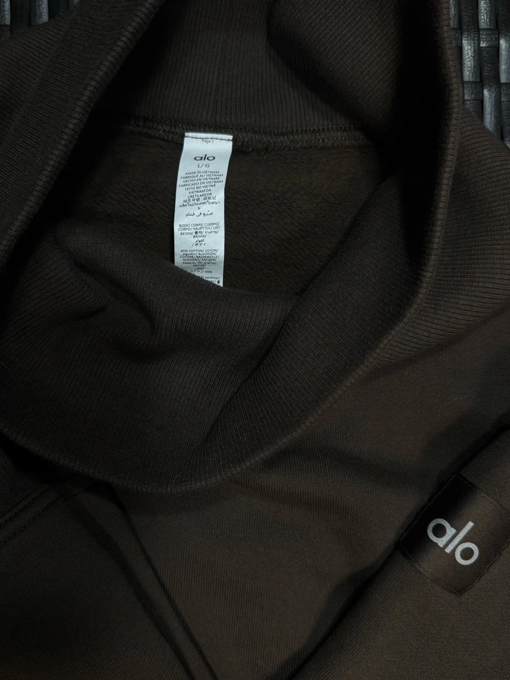 ALO Yoga Hazy Mock Neck Pullover